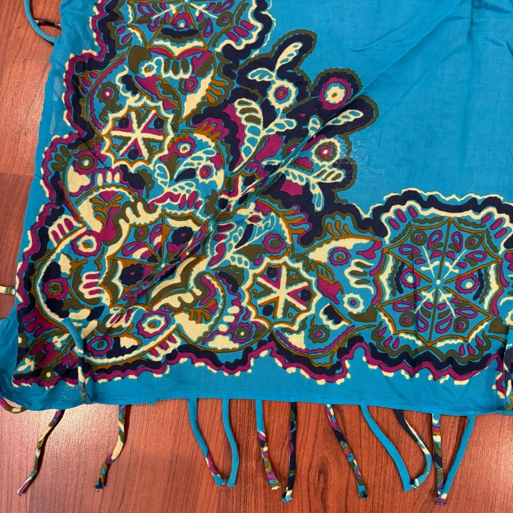 Vibrant Printed Square Scarf with Fringe - Picture 2 of 3